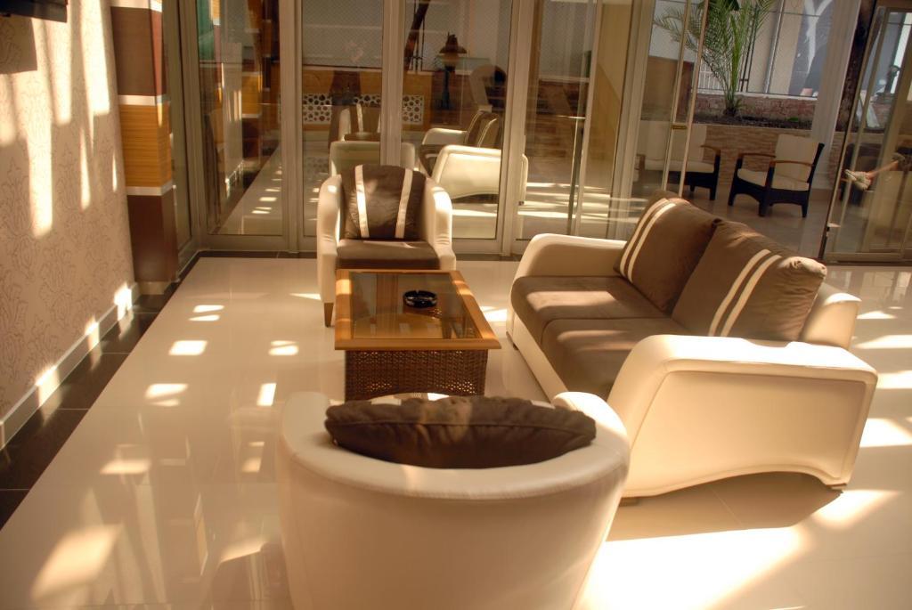 Diamore Hotel Алания Экстерьер фото