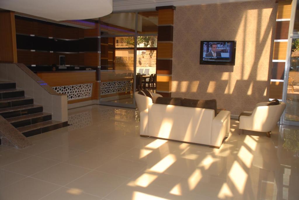 Diamore Hotel Алания Экстерьер фото
